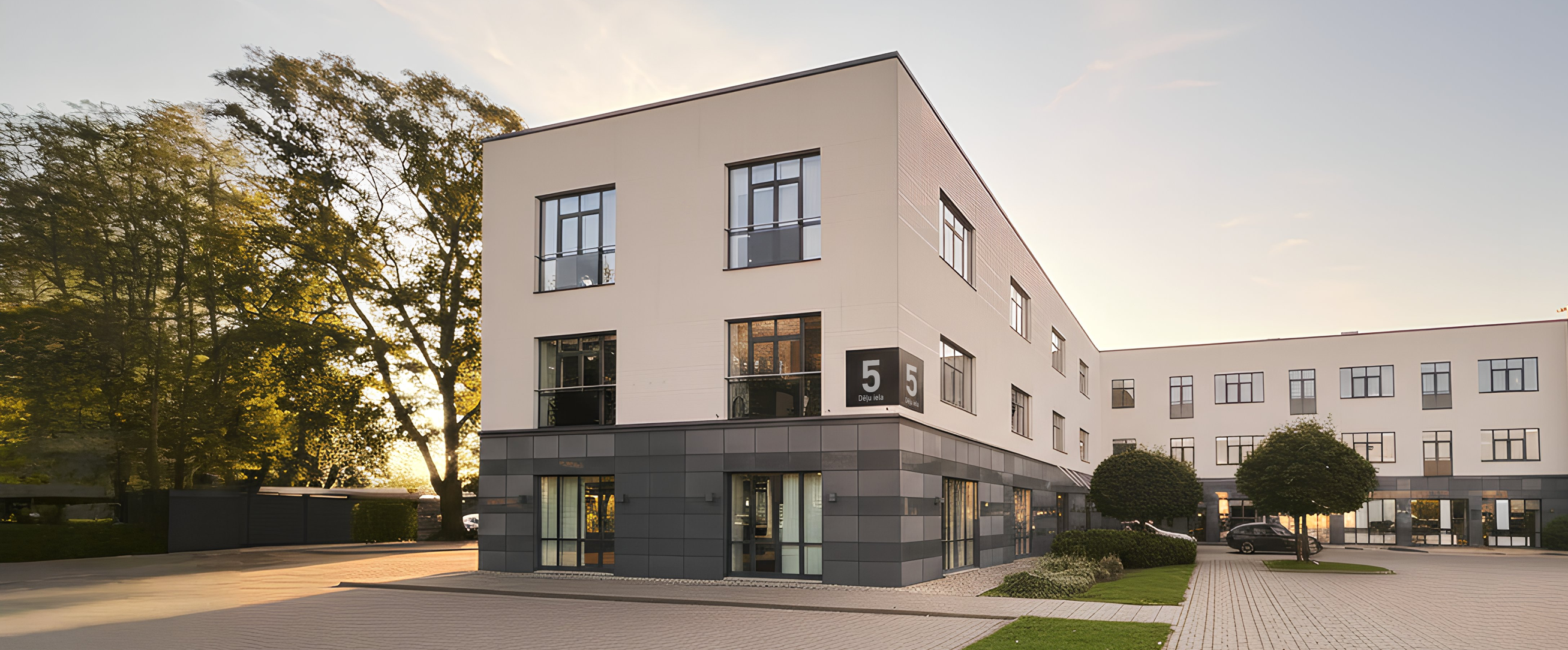 Dēļu iela office building